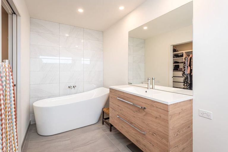 Photo of property in 3 Springbrook Close, Rangiora, 7400