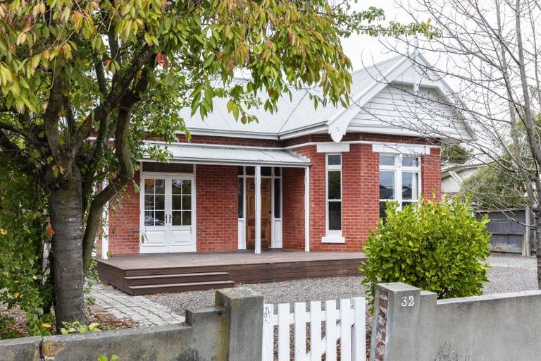 Photo of property in 32 Leitch Street, Somerfield, Christchurch, 8024