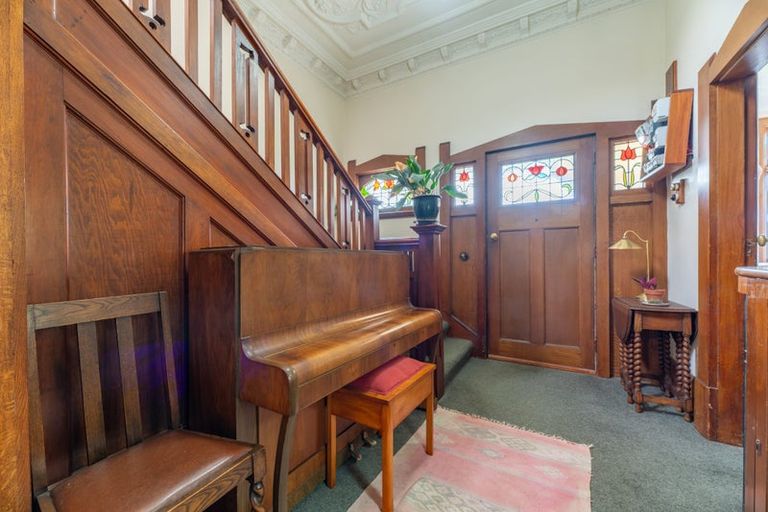 Photo of property in 64 Tees Street, South Hill, Oamaru, 9400