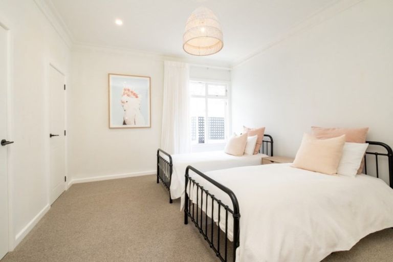 Photo of property in 51 Te Mata Road, Havelock North, 4130