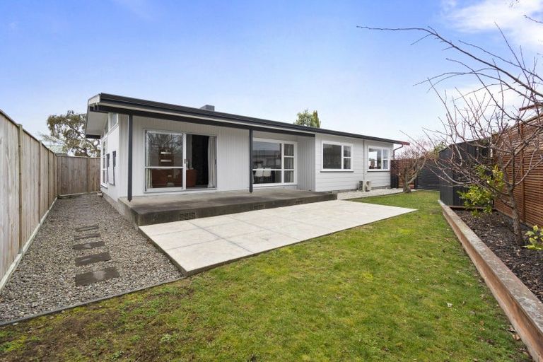 Photo of property in 9 Abraham Crescent, Milson, Palmerston North, 4414