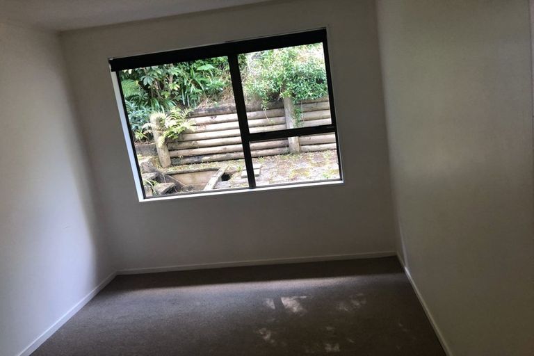 Photo of property in 55 Viewmont Drive, Harbour View, Lower Hutt, 5010
