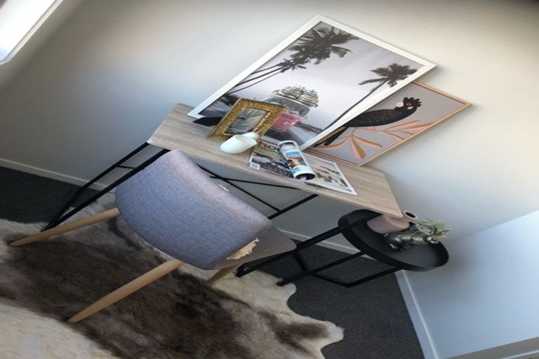 Photo of property in 9 Torea Place, Kenepuru, Porirua, 5022