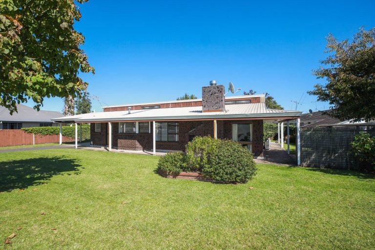 Photo of property in 16 Bryce Street, Cambridge, 3434