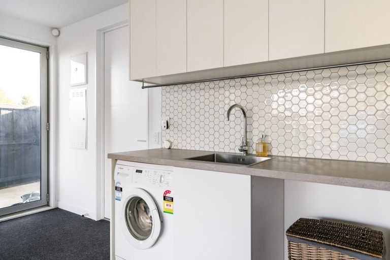 Photo of property in 37 Findlay Avenue, Halswell, Christchurch, 8025