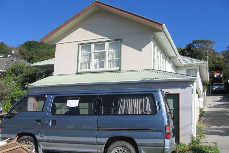 Photo of property in 84 Strathmore Avenue, Strathmore Park, Wellington, 6022