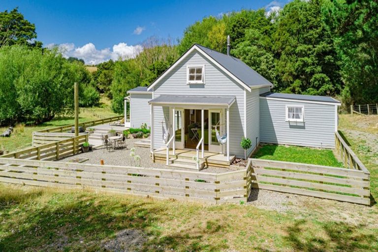 Photo of property in 535 Clifton Grove Road, Admiral Hill, Gladstone, 5883