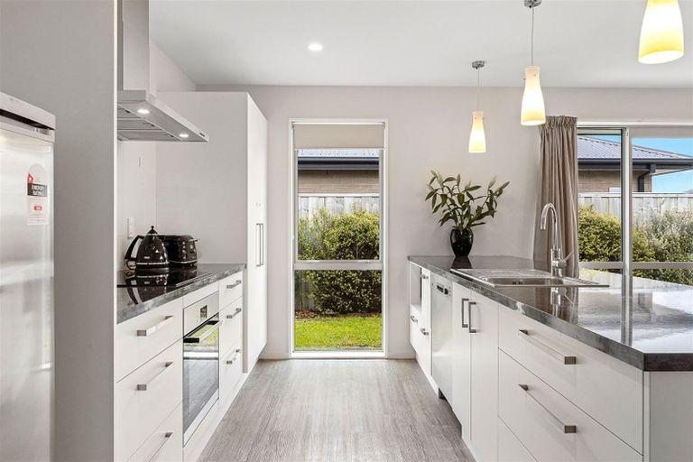 Photo of property in 11 Kawari Drive, Pegasus, 7612