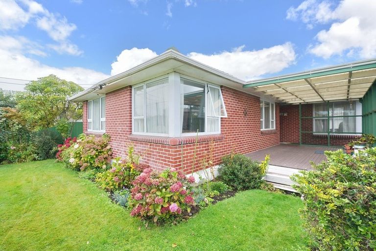 Photo of property in 44 Rowses Road, Aranui, Christchurch, 8061