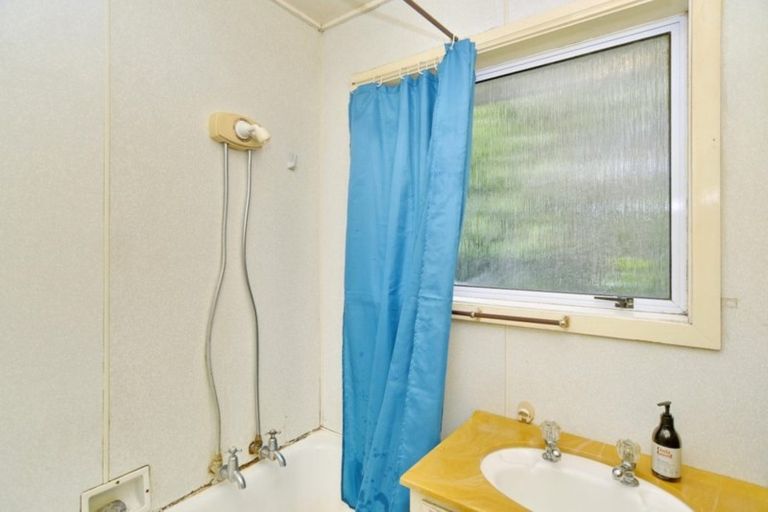 Photo of property in 3 Odie Place, Wainoni, Christchurch, 8061