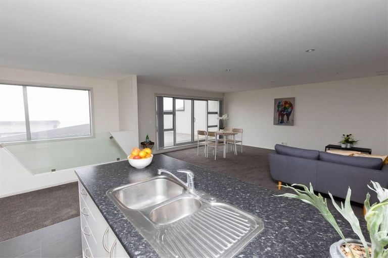 Photo of property in 19b Comber Place, Johnsonville, Wellington, 6037