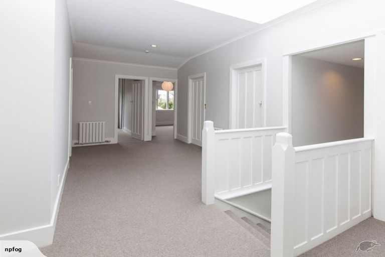 Photo of property in 121a Merivale Lane, Merivale, Christchurch, 8014