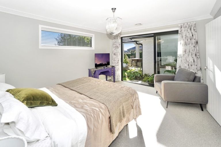Photo of property in 5 Lomay Place, Te Puke, 3119