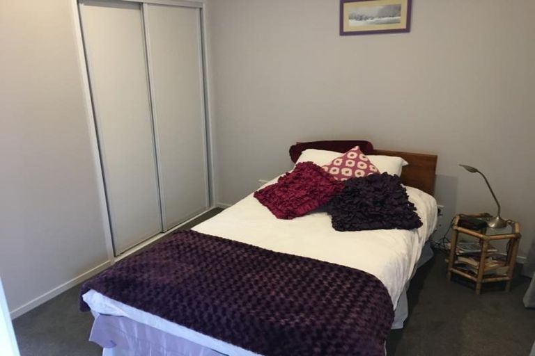 Photo of property in 37 Liquidambar Drive, Hobsonville, Auckland, 0616