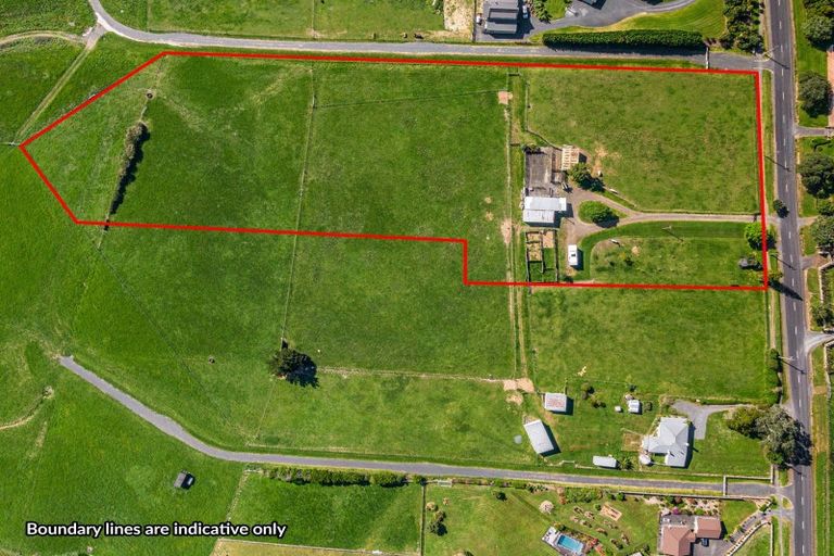 Photo of property in 250 Clifton Road, Whitford, 2571