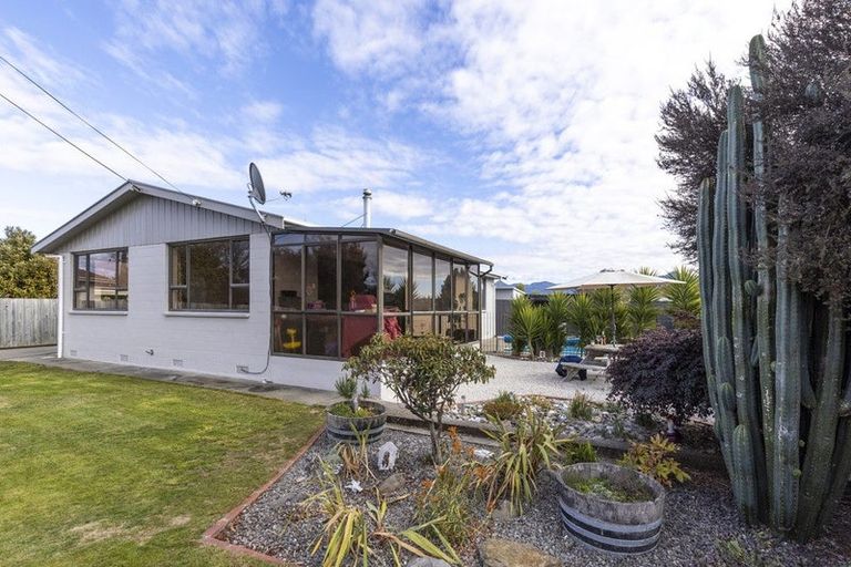 Photo of property in 50 Anglesea Street, Renwick, 7204