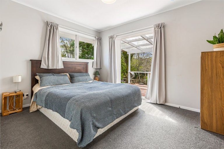 Photo of property in 6 Cane Road, Waimauku, 0812