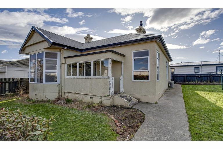 Photo of property in 35 Hassall Street, Parkside, Timaru, 7910