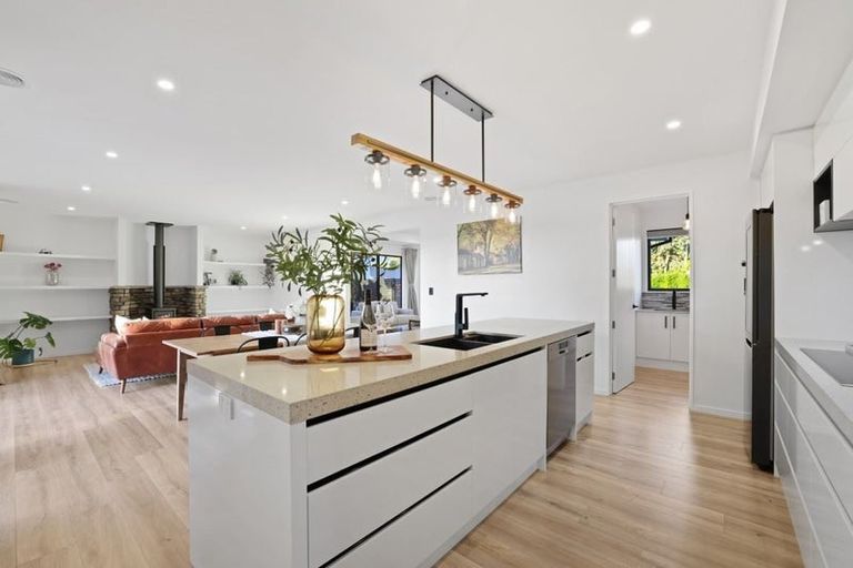 Photo of property in 24 Irvines Track, Halswell, Christchurch, 8025