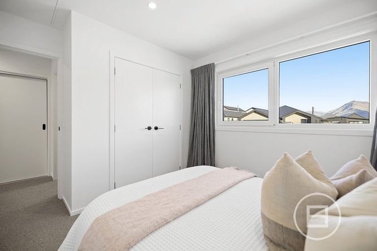 Photo of property in 96 Jack Hanley Drive, Jacks Point, Queenstown, 9371