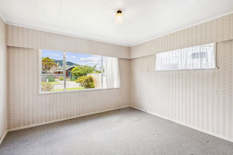 Photo of property in 6 Belvedere Avenue, Waikanae, 5036