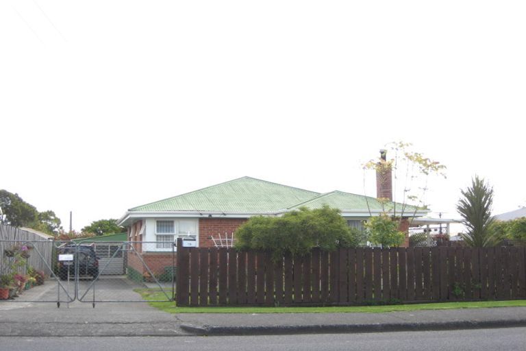 Photo of property in 118 Porchester Road, Papakura, 2110