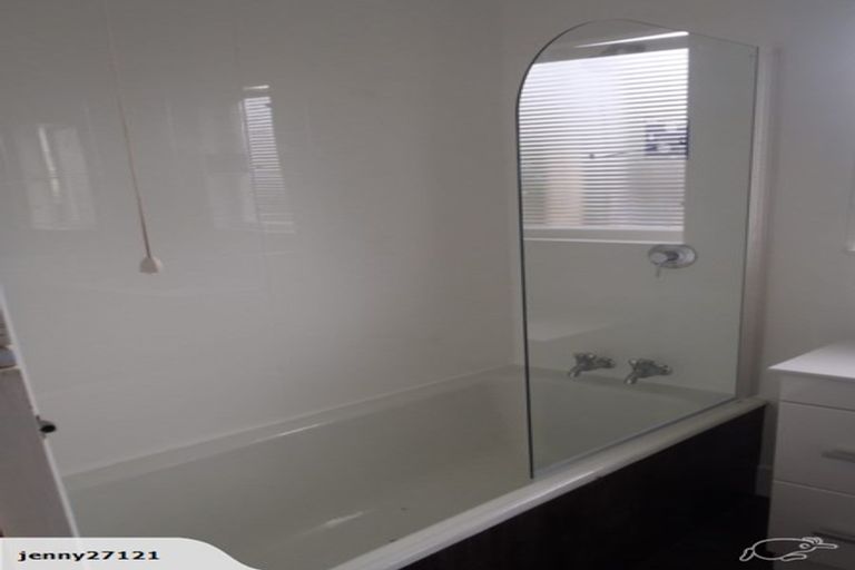 Photo of property in 17 Raine Street, Whanganui East, Whanganui, 4500