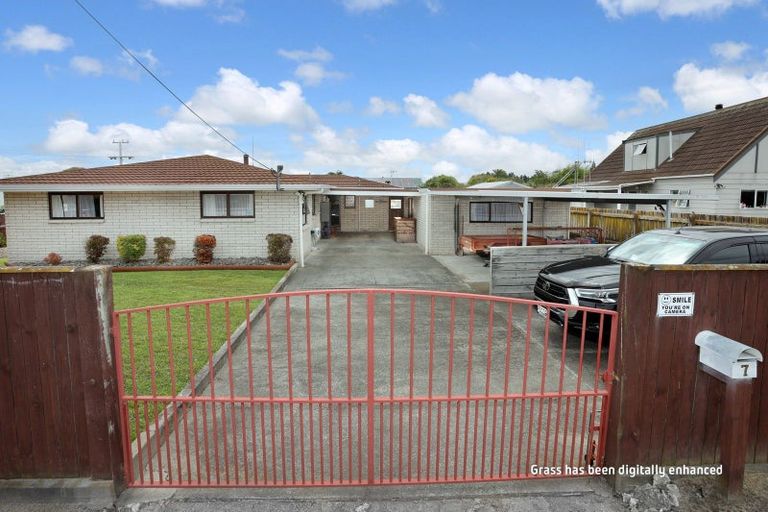 Photo of property in 7 Cemetery Road, Sanson, 4817