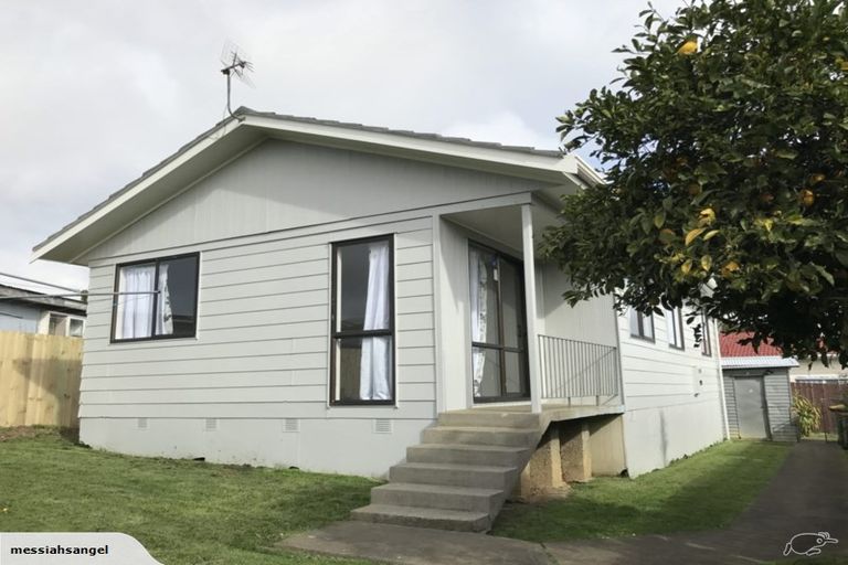 Photo of property in 2/17 Coombe Avenue, Otara, Auckland, 2023