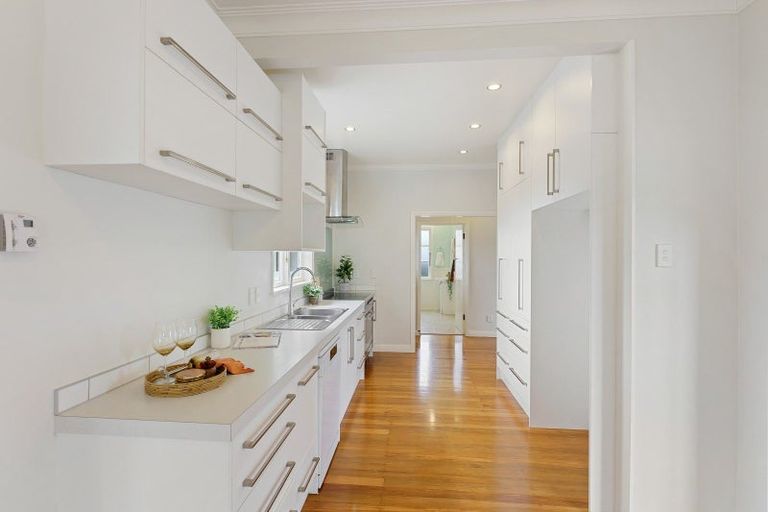 Photo of property in 168 Rangiuru Road, Otaki, 5512