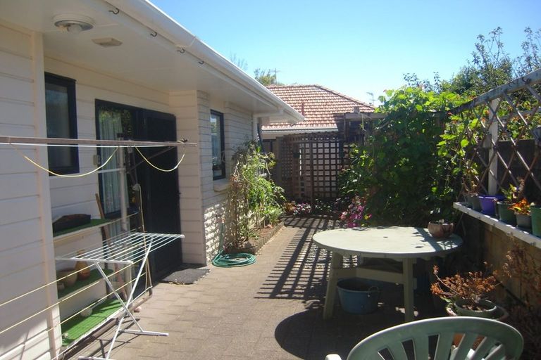 Photo of property in 13 List Street, Welbourn, New Plymouth, 4310