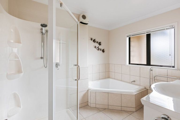 Photo of property in 1 Botany Place, Ohauiti, Tauranga, 3112