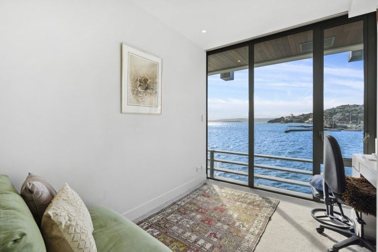 Photo of property in Clyde Quay Wharf, 1a/7 Clyde Quay Wharf, Te Aro, Wellington, 6011