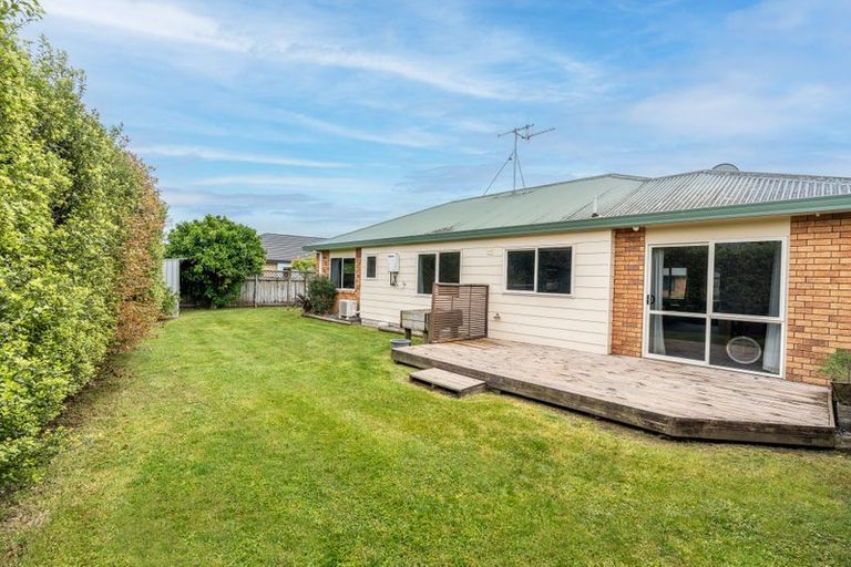 Photo of property in 4 Mckenzie Place, Rototuna North, Hamilton, 3210