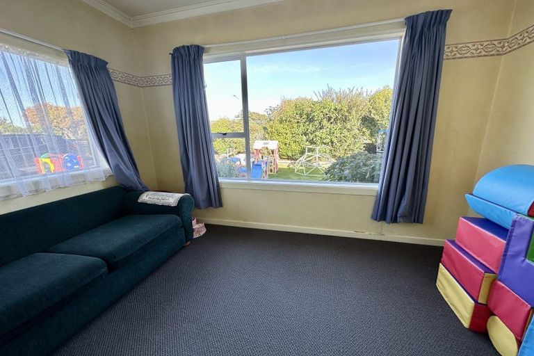 Photo of property in 208 Chelmsford Street, Waverley, Invercargill, 9810