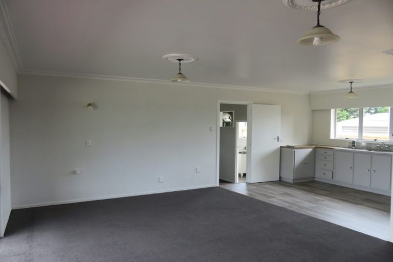 Photo of property in 15 Ellicott Road, Nawton, Hamilton, 3200