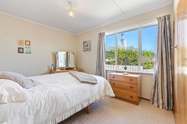 Photo of property in 35a Trafalgar Street, Westown, New Plymouth, 4310