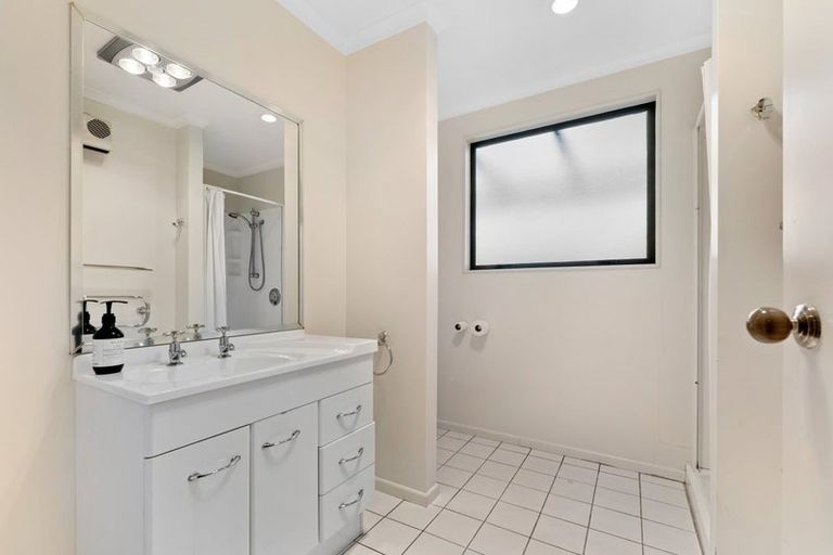 Photo of property in 12 Karina Crescent, Redwoodtown, Blenheim, 7201