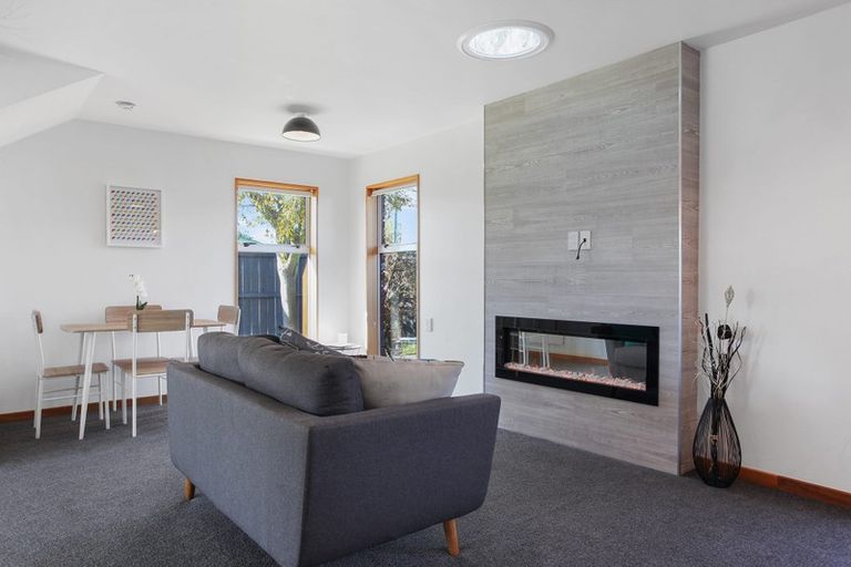 Photo of property in 1/121 Wilsons Road, Saint Martins, Christchurch, 8022