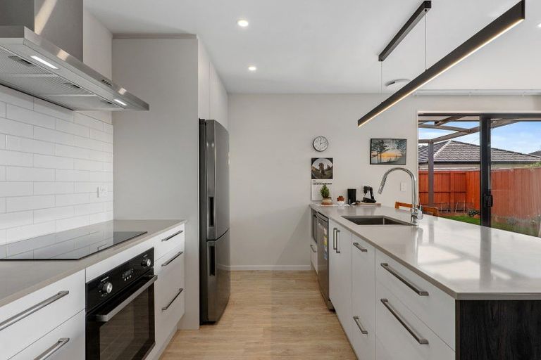 Photo of property in 3 Kaka Place, Halswell, Christchurch, 8025