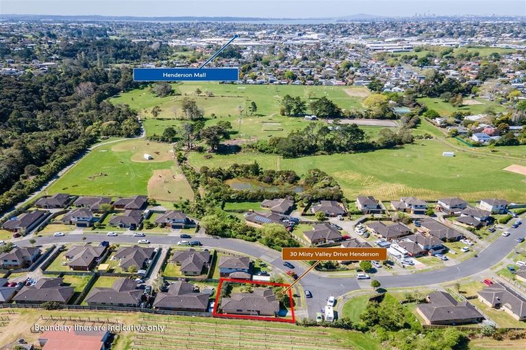 Photo of property in 30 Misty Valley Drive, Henderson, Auckland, 0612