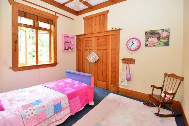 Photo of property in 5 Messenger Road, Stillwater, Silverdale, 0993