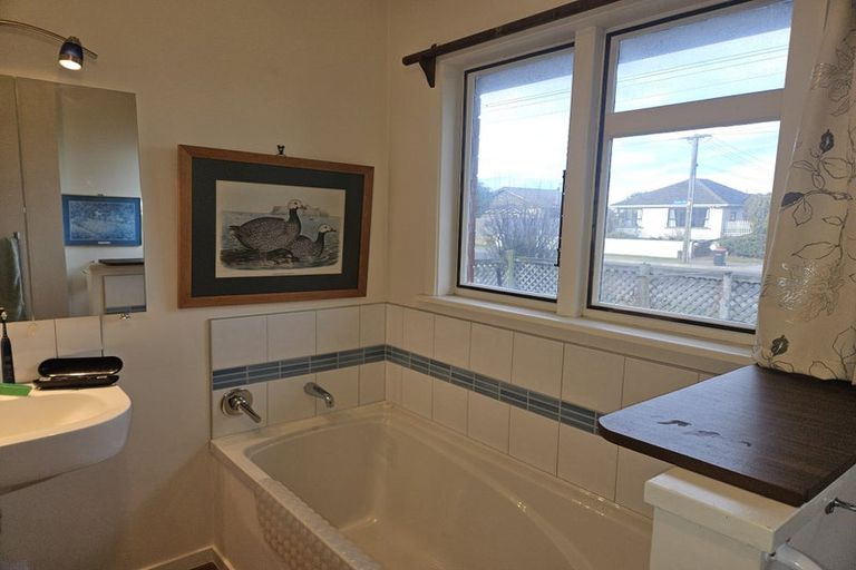 Photo of property in 135 Bower Avenue, New Brighton, Christchurch, 8083