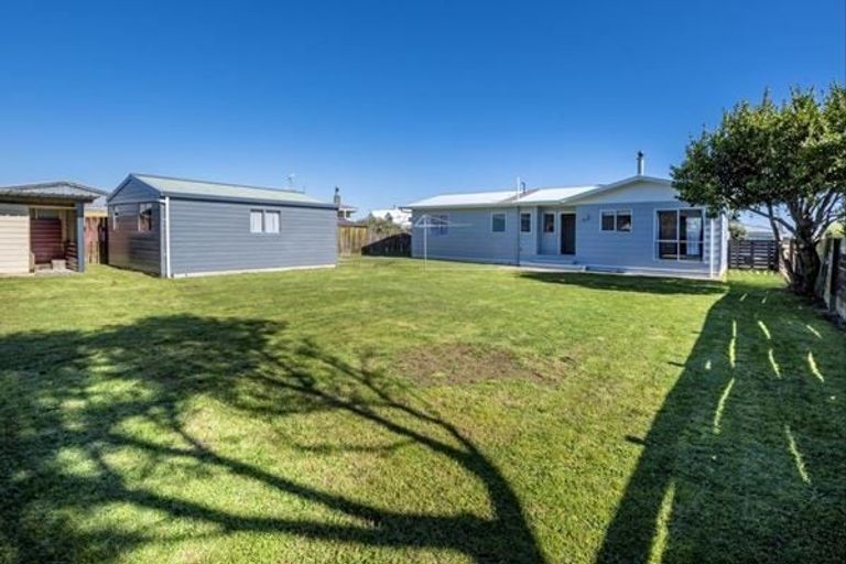Photo of property in 33 Perth Street, Levin, 5510