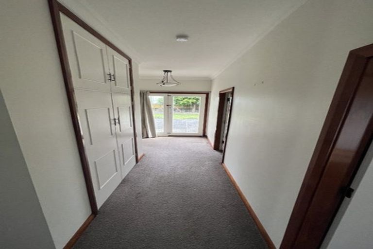 Photo of property in 584 Queen Street East, Levin, 5510