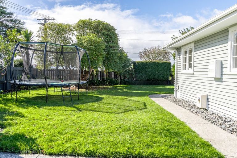 Photo of property in 25 Taylor Terrace, St Andrews, Hamilton, 3200