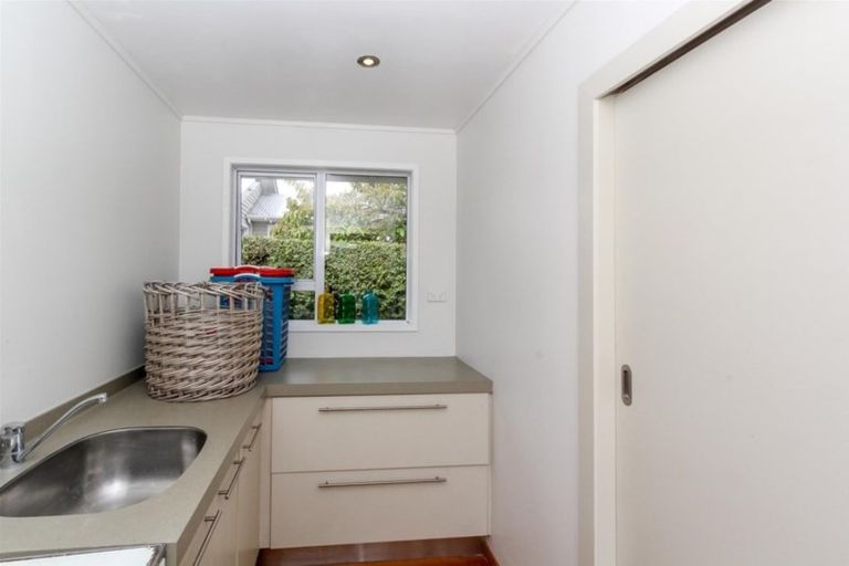 Photo of property in 39 Dorset Avenue, Westown, New Plymouth, 4310
