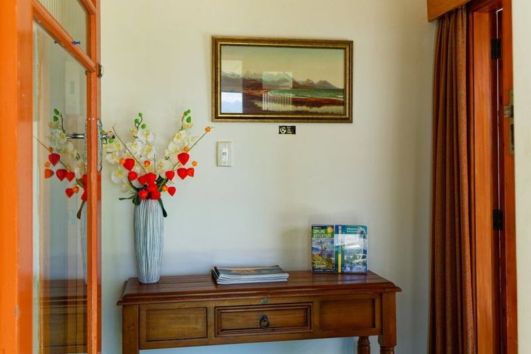 Photo of property in 218 Esplanade, Kaikoura, 7300