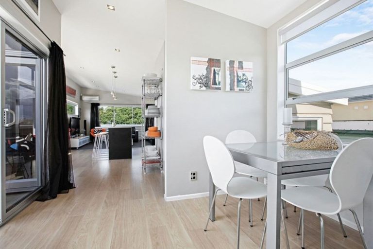 Photo of property in 12 Ocean View Road, Waihi Beach, 3611