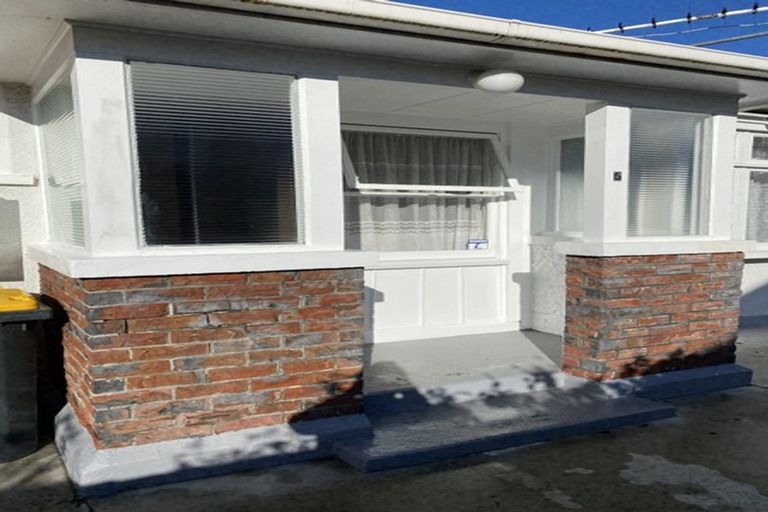 Photo of property in 5a Kauri Street, Woburn, Lower Hutt, 5011